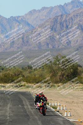 media/Apr-06-2024-CVMA (Sat) [[e845d64083]]/Race 13 Amateur Supersport Open (Holeshot Race)/